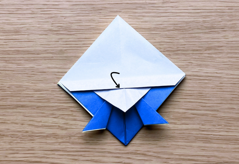 お顔付きで可愛い！かぶとの折り方8